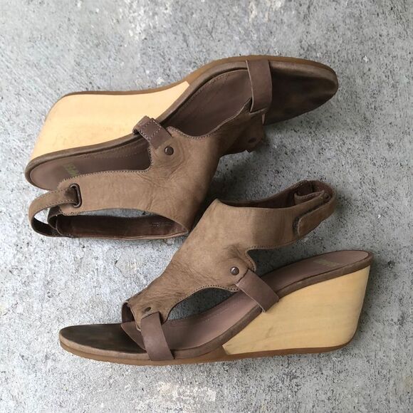 Camper leather heeled sandals - Picture 1 of 8